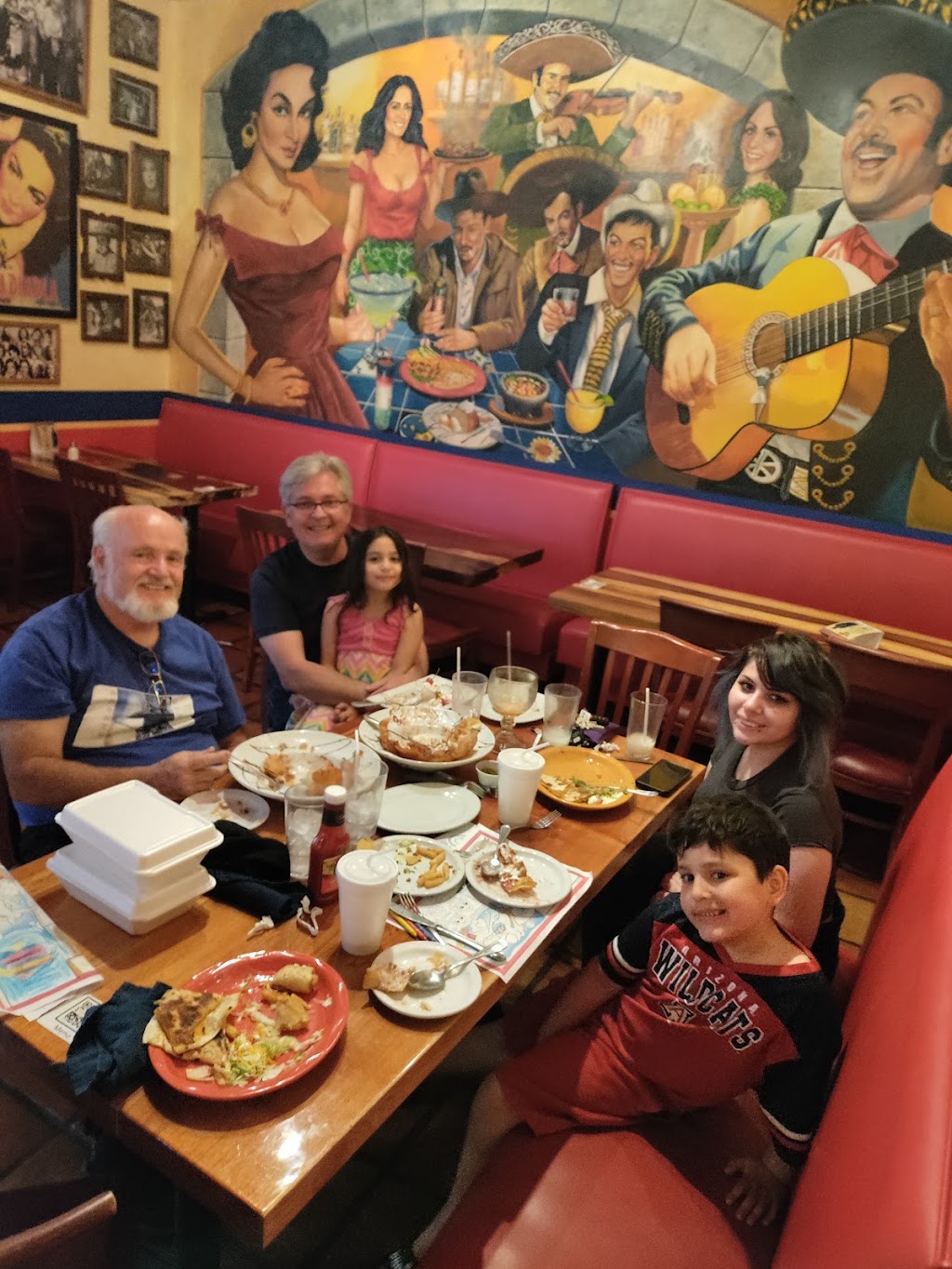 Guadalajara Grill Fiesta, Tucsons Best Mexican Restaurant | restaurant | 750 N Kolb Rd, Tucson, AZ 85710, USA | 5202961122 OR +1 520-296-1122