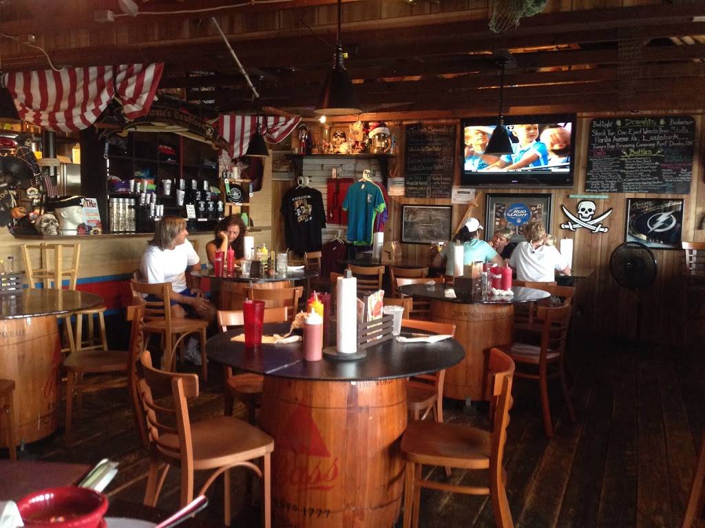 Pirates Pub & Grub | restaurant | Boardwalk Pl E, Madeira Beach, FL 33708, USA | 7273196285 OR +1 727-319-6285
