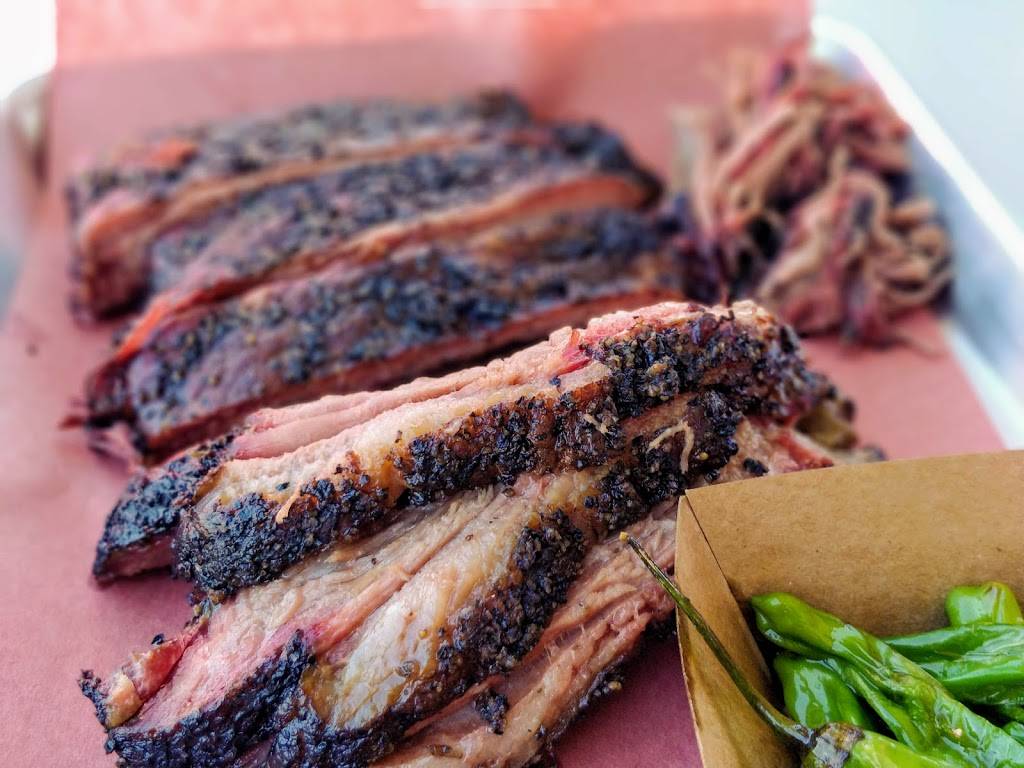 Reveille Barbecue Co | restaurant | 37421 FM 1774, Magnolia, TX 77355, USA | 2818574338 OR +1 281-857-4338