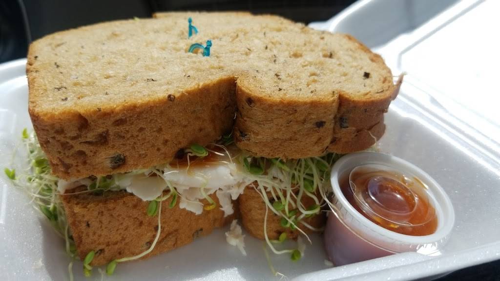 Lonnis sandwiches, etc. | restaurant | 1153 Main Street, Suite #106, Dunedin, FL 34698, USA | 7277340121 OR +1 727-734-0121