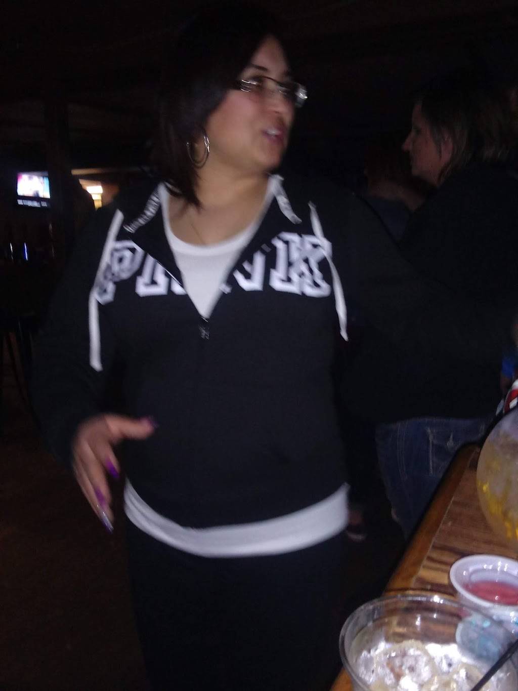 Muddy Boot Bar And Grill | restaurant | 2290 Old River Rd, Zanesville, OH 43701, USA | 7402977662 OR +1 740-297-7662