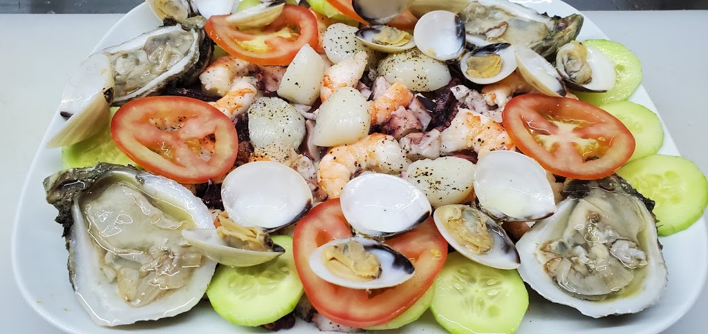 El Pescadito San Antonio | restaurant | 6714 San Pedro Ave, San Antonio, TX 78216, USA | 2103689863 OR +1 210-368-9863