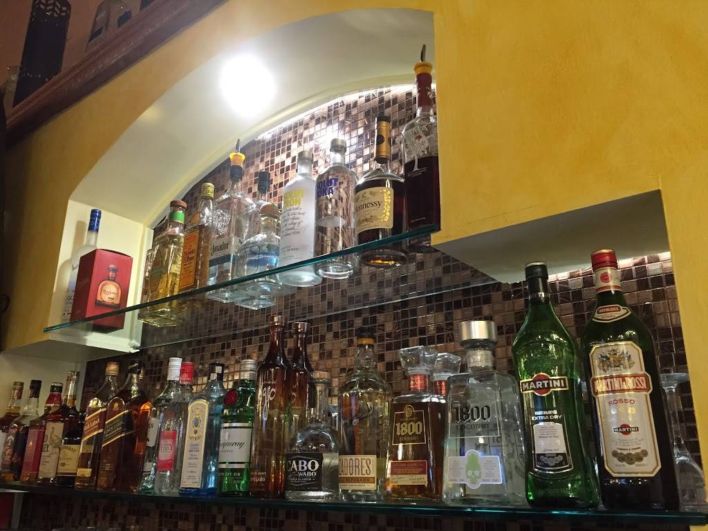 Cantina Bravo Mexican Grille | restaurant | 332 Marshall Dr J, St Robert, MO 65584, USA | 5733363390 OR +1 573-336-3390