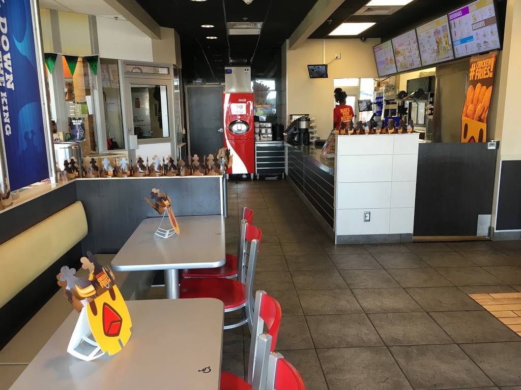 Burger King | restaurant | 825 S Mannheim Rd, Westchester, IL 60154, USA | 7085311211 OR +1 708-531-1211