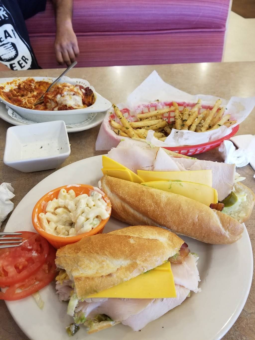 Lascaris Deli Lambert | restaurant | 14104 Lambert Rd, Whittier, CA 90605, USA | 5626985899 OR +1 562-698-5899