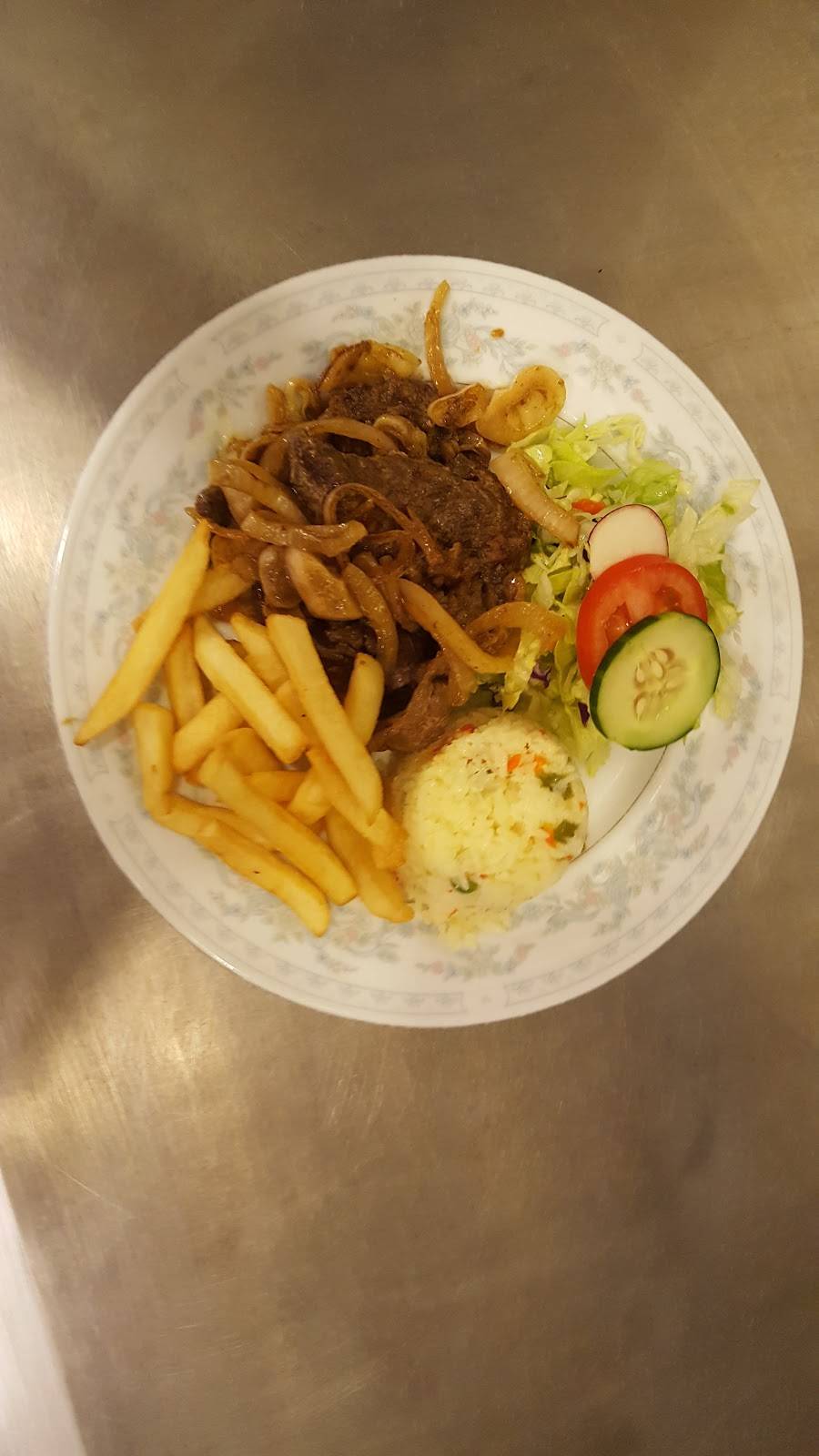 Pupuseria Marlenys | restaurant | 337 Monterey St, Salinas, CA 93901, USA | 8319987629 OR +1 831-998-7629