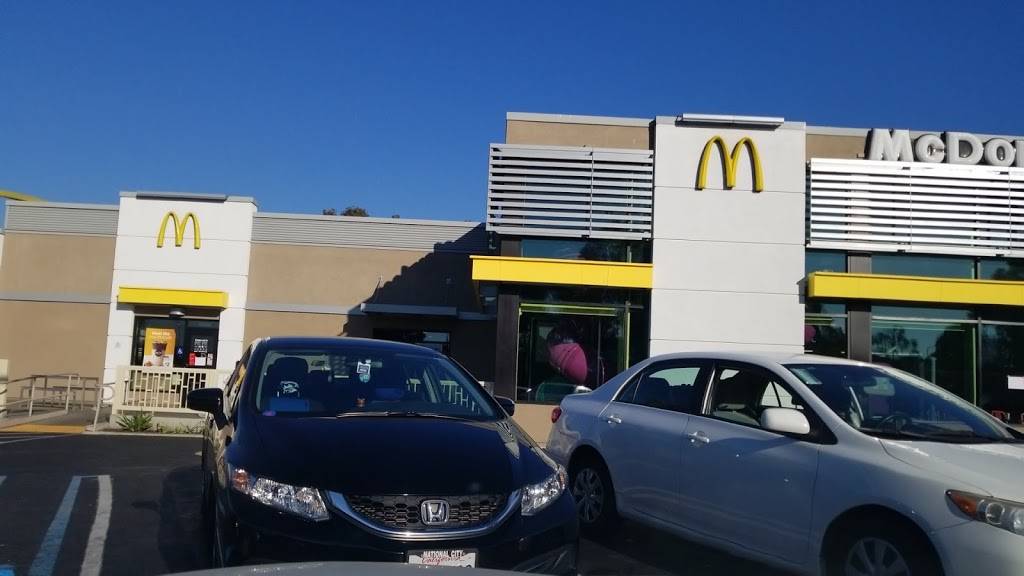 McDonalds | cafe | 2140 E Plaza Blvd, National City, CA 91950, USA | 6192677523 OR +1 619-267-7523
