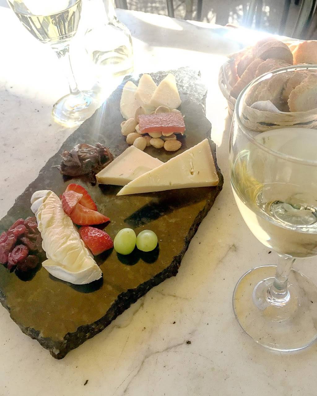 Artisan Cheese & Wine | meal takeaway | 12023 Ventura Blvd, Studio City, CA 91604, USA | 8185050207 OR +1 818-505-0207