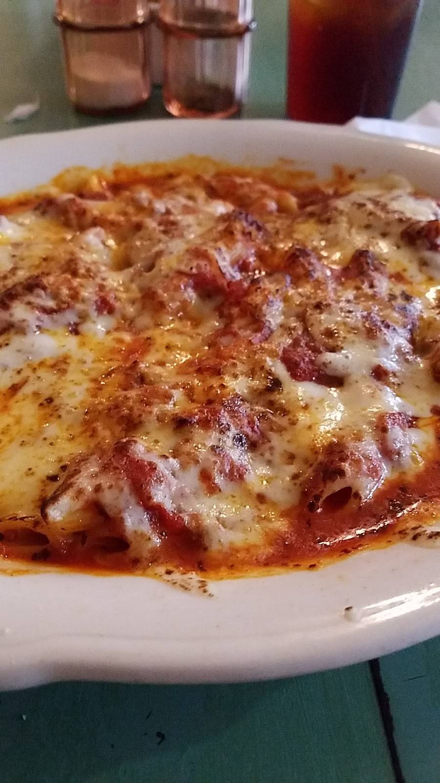 Country Belle Cafe | restaurant | 305 S Alvarado Ave, Belle, MO 65013, USA | 5738593688 OR +1 573-859-3688