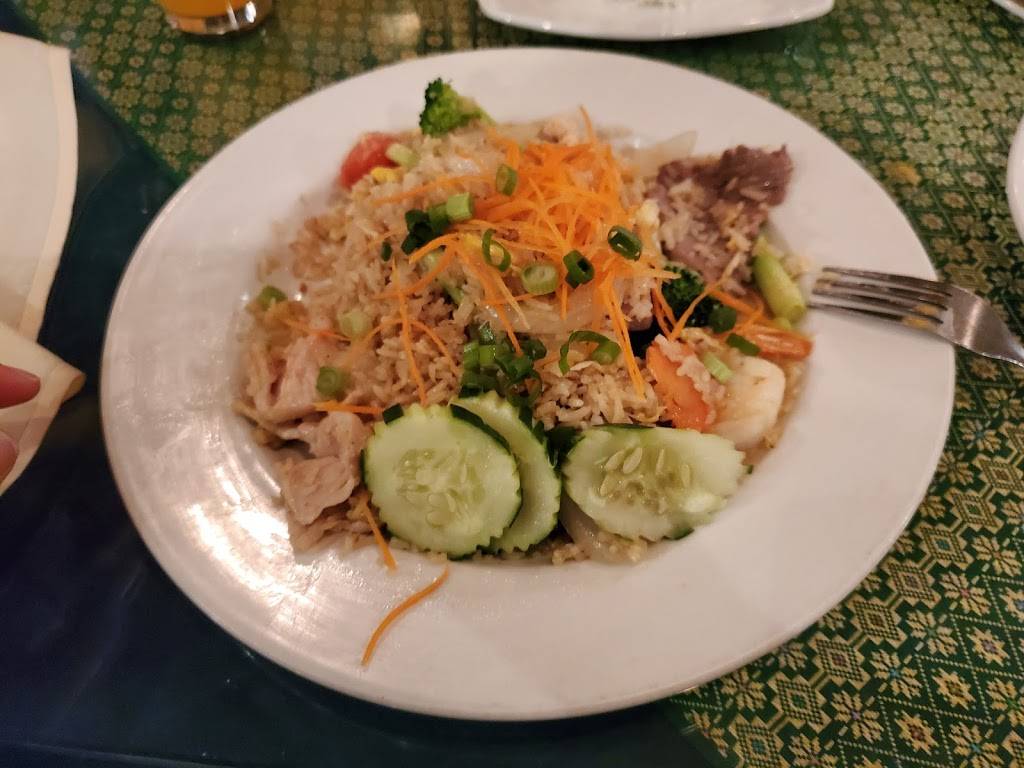 Thai Thani Thai Restaurant | meal takeaway | 11025 International Dr, Orlando, FL 32821, USA | 4072399733 OR +1 407-239-9733