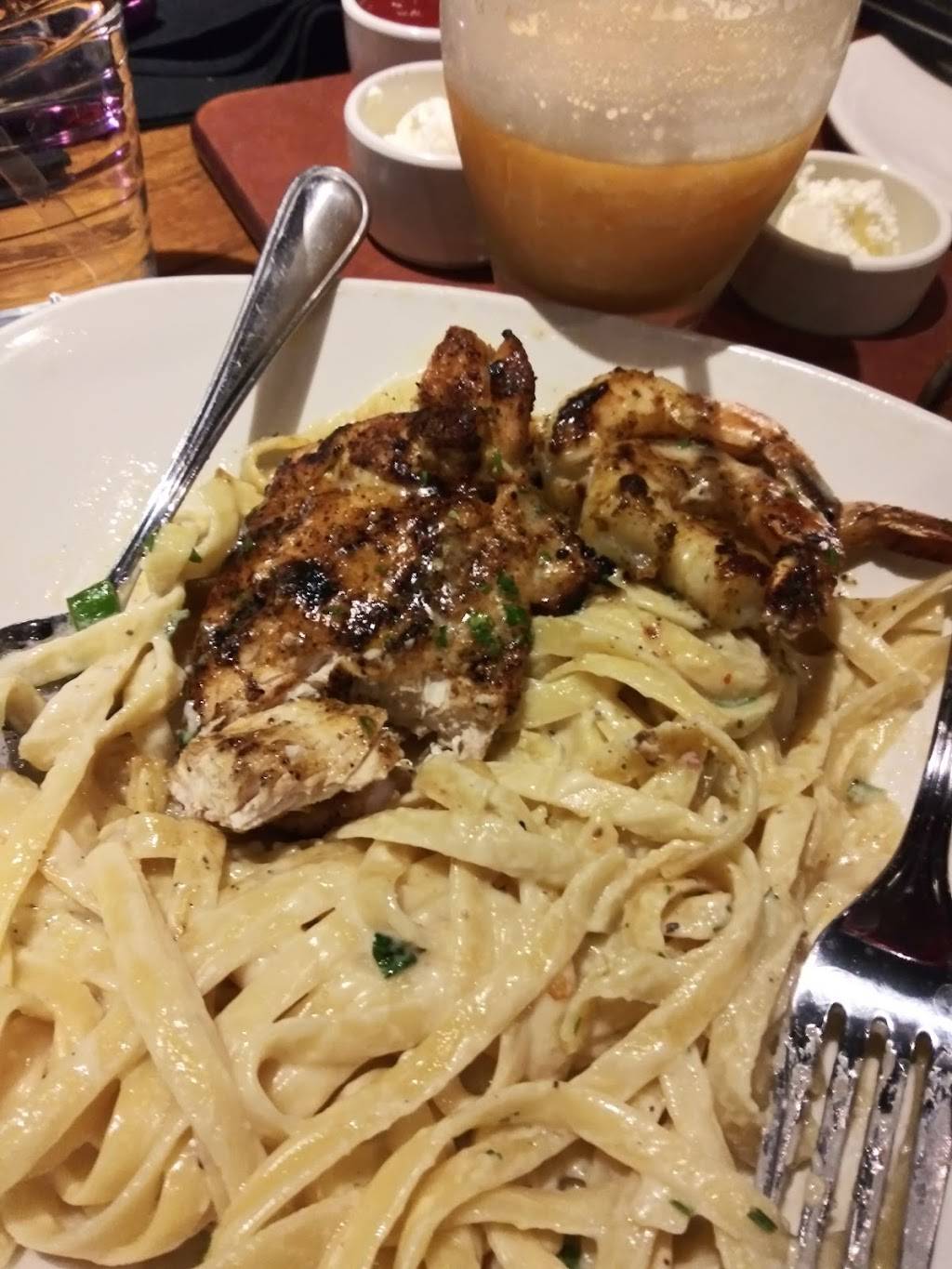 Outback Steakhouse | restaurant | 6168 Glenway Ave, Cincinnati, OH 45211, USA | 5136624900 OR +1 513-662-4900