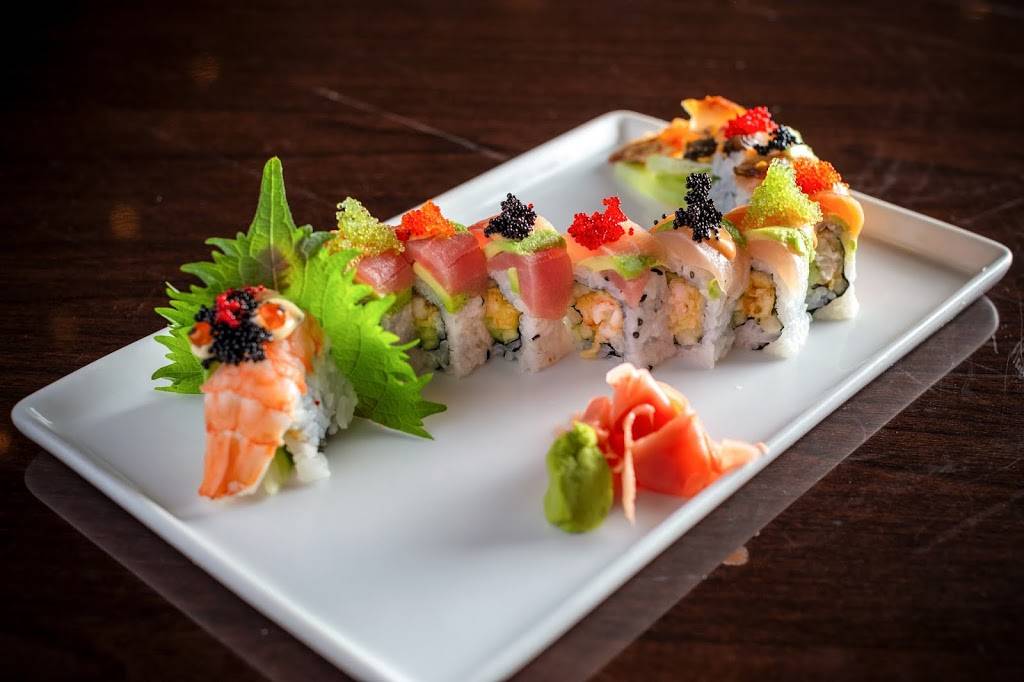 Siam Paragon | restaurant | 503 Main St, Evanston, IL 60202, USA | 8473322302 OR +1 847-332-2302