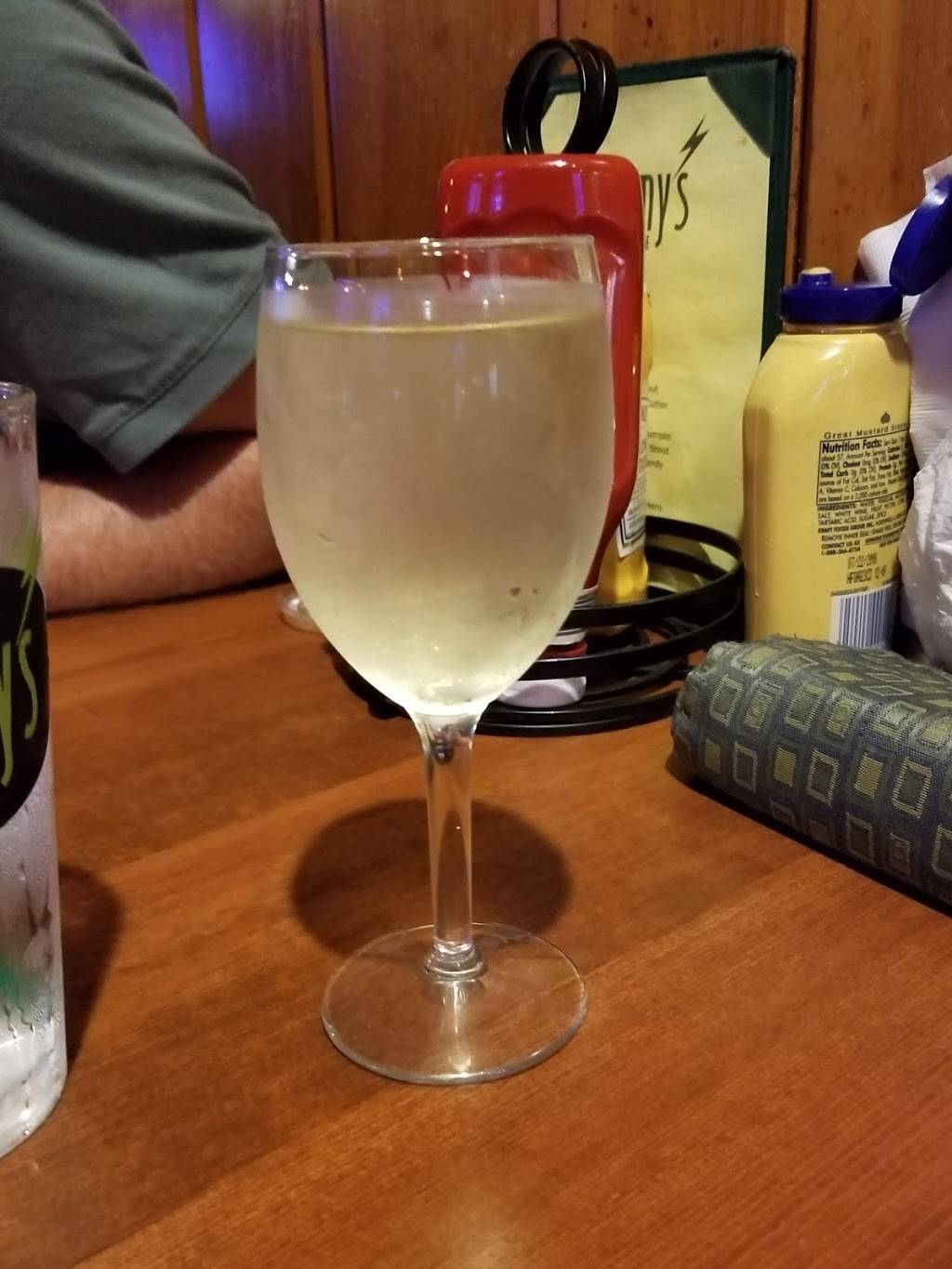 Stormys Tavern and Grille | restaurant | 1735 Orchard Ln, Northfield, IL 60093, USA | 8474418290 OR +1 847-441-8290