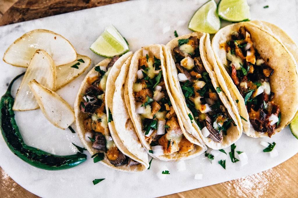 Trompo Taqueria & Burgers | restaurant | 2334 W Buckingham Rd #370, Garland, TX 75042, USA | 4699310786 OR +1 469-931-0786