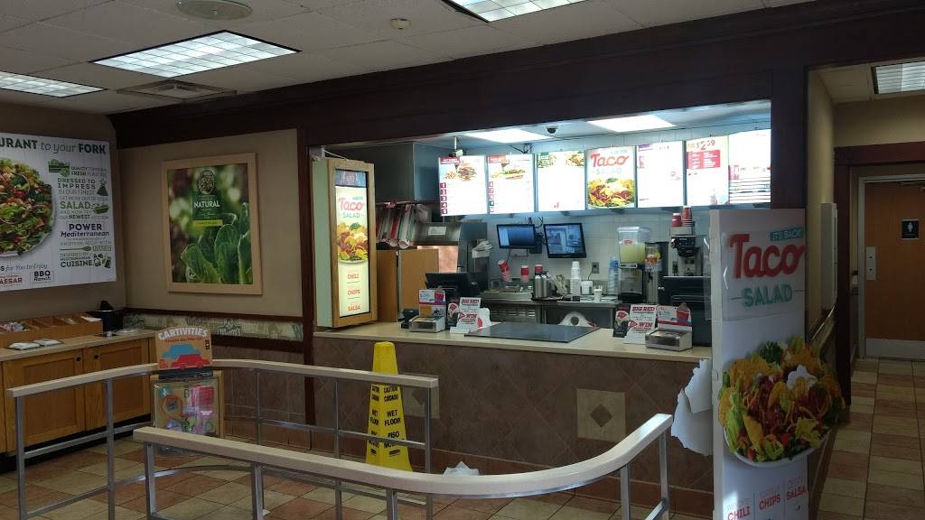 Wendys | restaurant | 11201 W Silver Spring Dr, Milwaukee, WI 53225, USA | 4144619809 OR +1 414-461-9809
