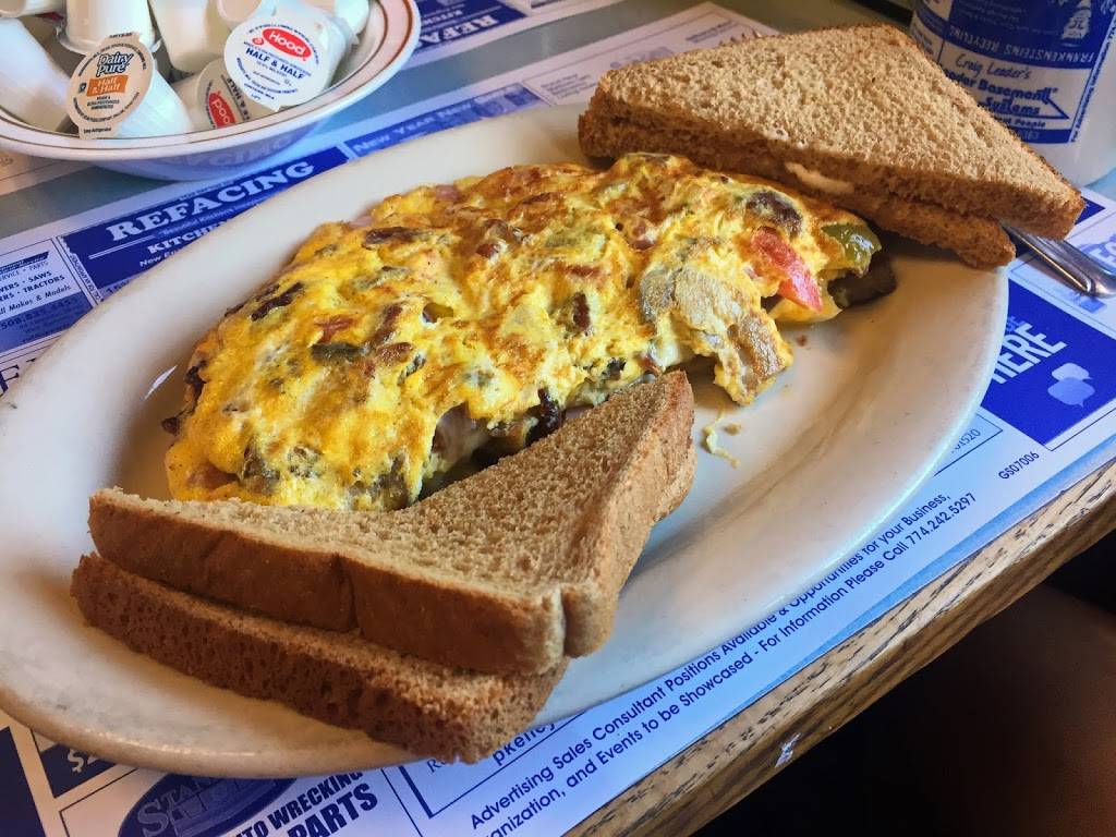 Gold Star Restaurant | restaurant | 68 W Boylston Dr, Worcester, MA 01606, USA | 5088527900 OR +1 508-852-7900