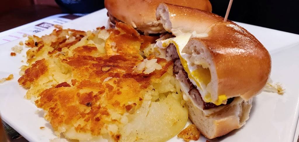 Brewster Restaurant | restaurant | 484 S Brewster Rd D9, Vineland, NJ 08361, USA | 8568392557 OR +1 856-839-2557