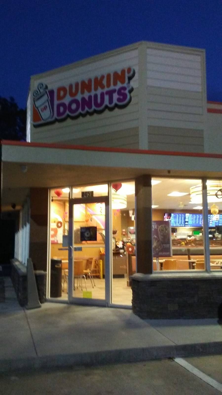 Dunkin | bakery | 2450 S Ridgewood Ave, South Daytona, FL 32119, USA | 3863170915 OR +1 386-317-0915