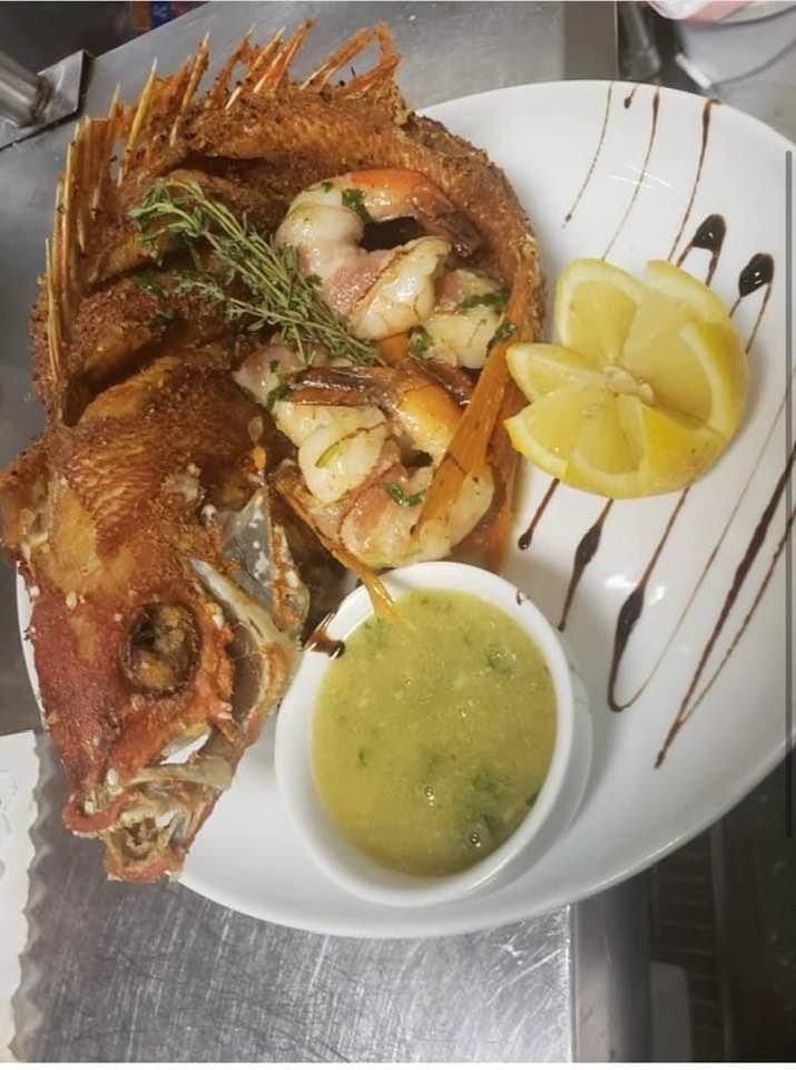 Yayas Restaurant lounge | restaurant | 1280 Cranston St, Cranston, RI 02920, USA | 4014814966 OR +1 401-481-4966