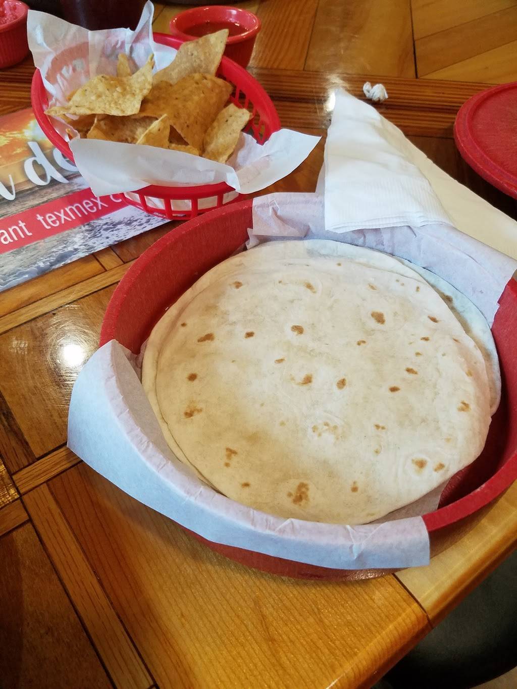 Punta del Cielo Tex-Mex & SeaFood Restaurante | restaurant | 1500 S Washington St, Kaufman, TX 75142, USA | 4694101854 OR +1 469-410-1854