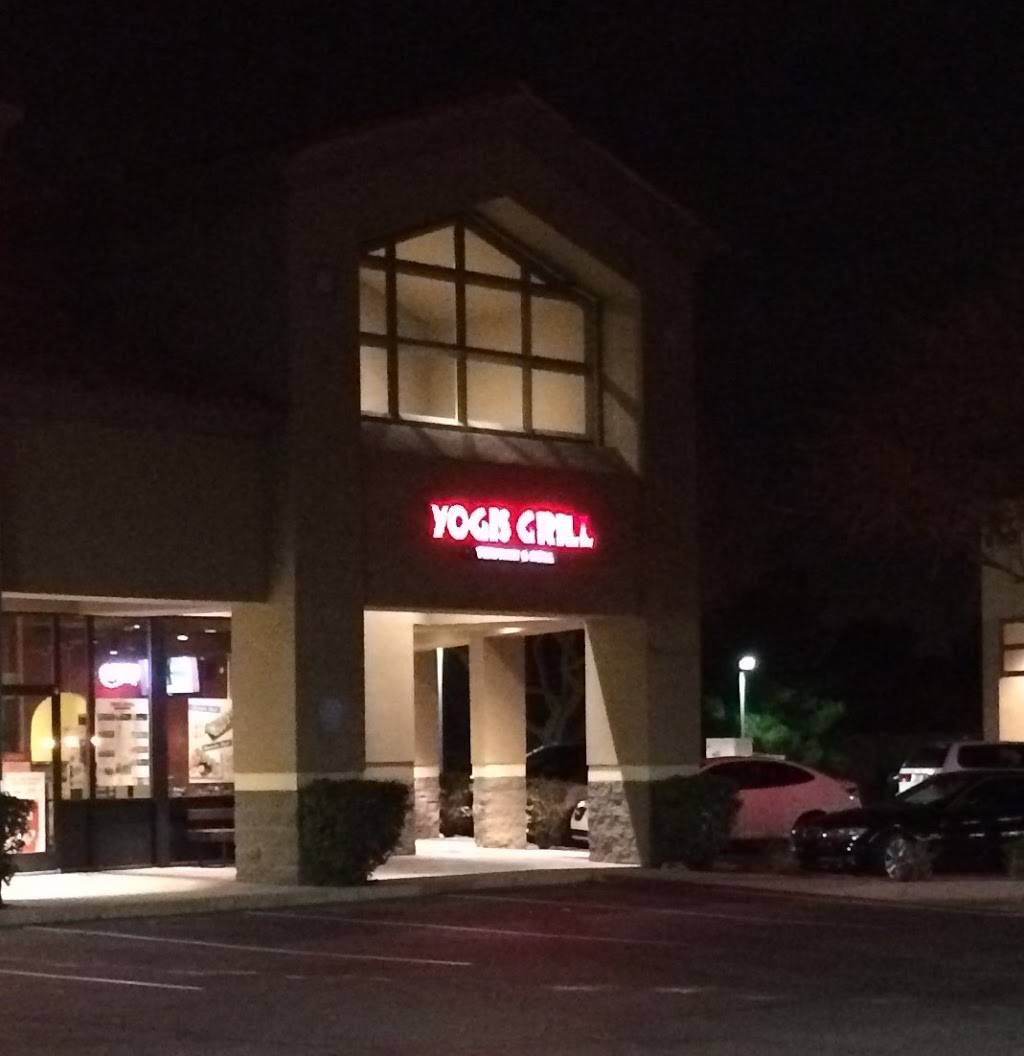 Yogis Grill | restaurant | 70 S Val Vista Dr, Gilbert, AZ 85296, USA | 4806337000 OR +1 480-633-7000