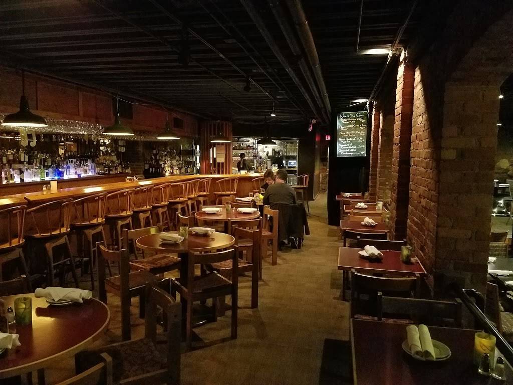 The Earle | restaurant | 121 W Washington St, Ann Arbor, MI 48104, USA | 7349940211 OR +1 734-994-0211