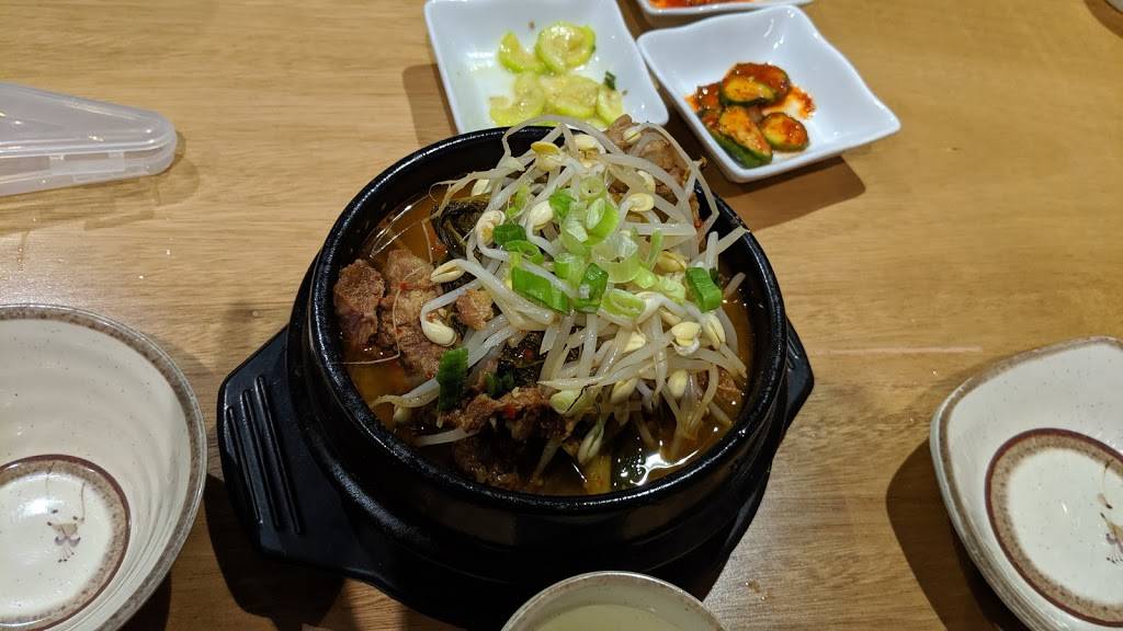 Sharon Garden | restaurant | 3601 Victoria Park Ave, Scarborough, ON M1W 3Y3, Canada | 4168858886 OR +1 416-885-8886