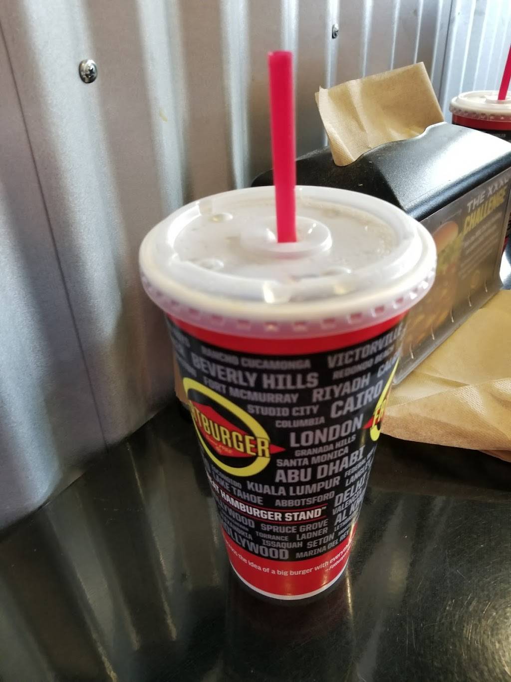 Fatburger & Buffalos | restaurant | 1705 E Colorado Blvd, Pasadena, CA 91106, USA | 6262196555 OR +1 626-219-6555