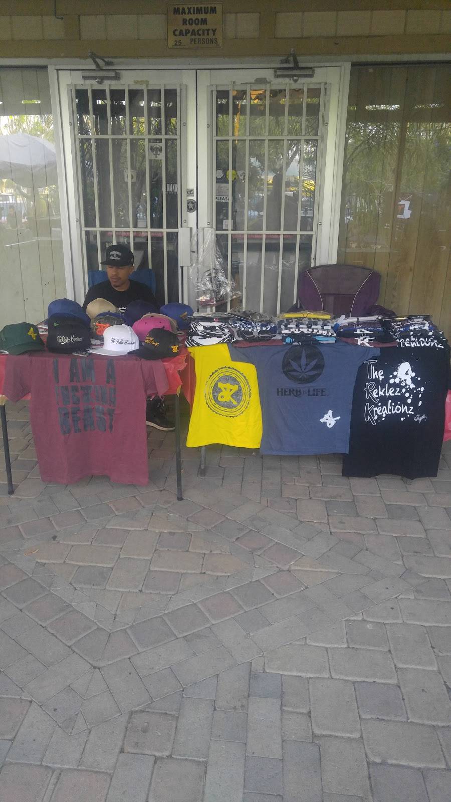 Super Tacos Panchitos | restaurant | Byron St, Corona, CA 92879, USA | 9514446699 OR +1 951-444-6699