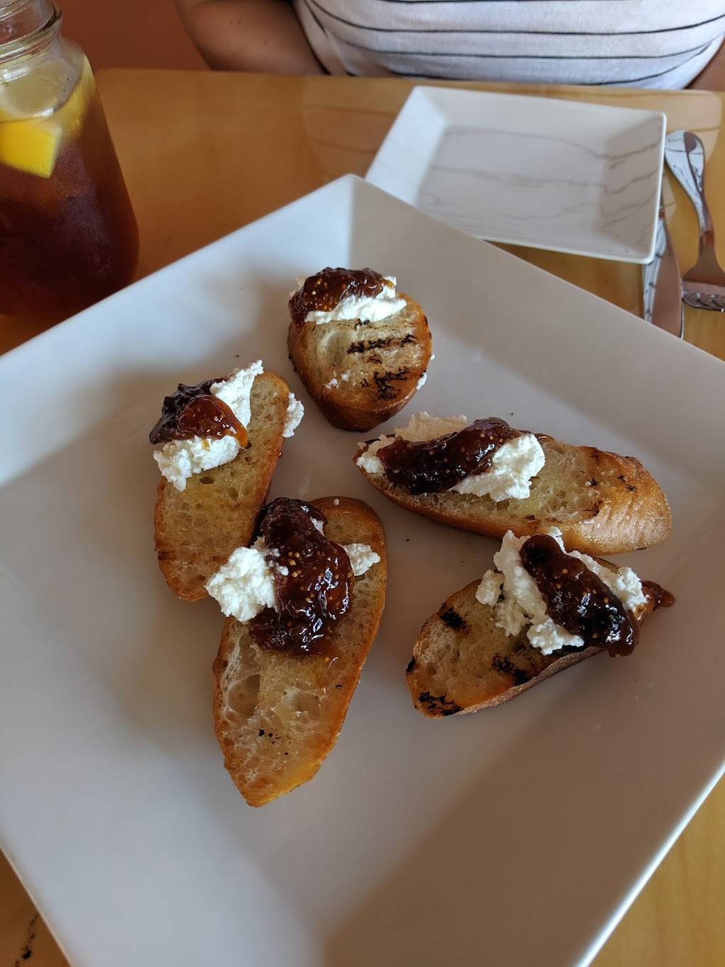 Appalachian Table | restaurant | 520 N Green St, Morganton, NC 28655, USA | 8286080938 OR +1 828-608-0938