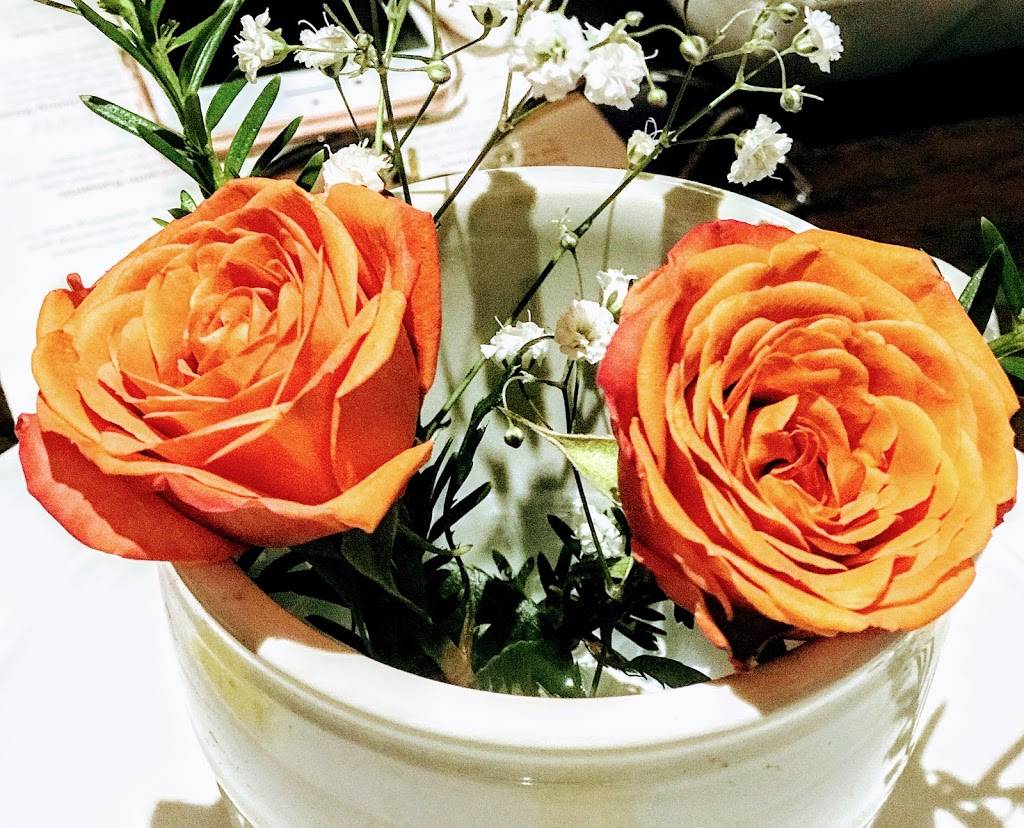 Carrabbas Italian Grill | restaurant | 510 S Cedar Crest Blvd, Allentown, PA 18103, USA | 6104396100 OR +1 610-439-6100