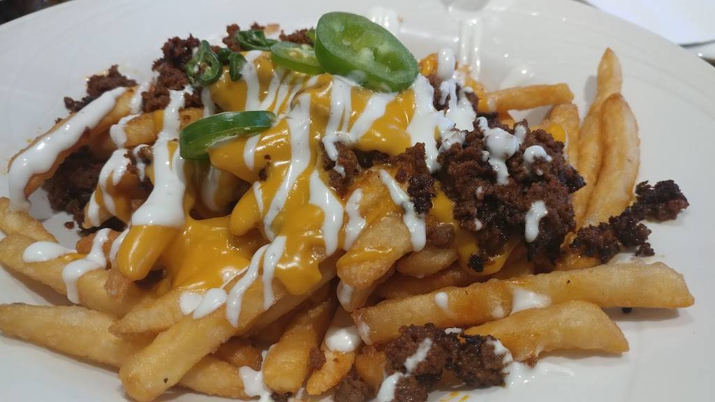 The Maze Stone | restaurant | 1020 Soboba Rd, San Jacinto, CA 92583, USA | 9516544300 OR +1 951-654-4300