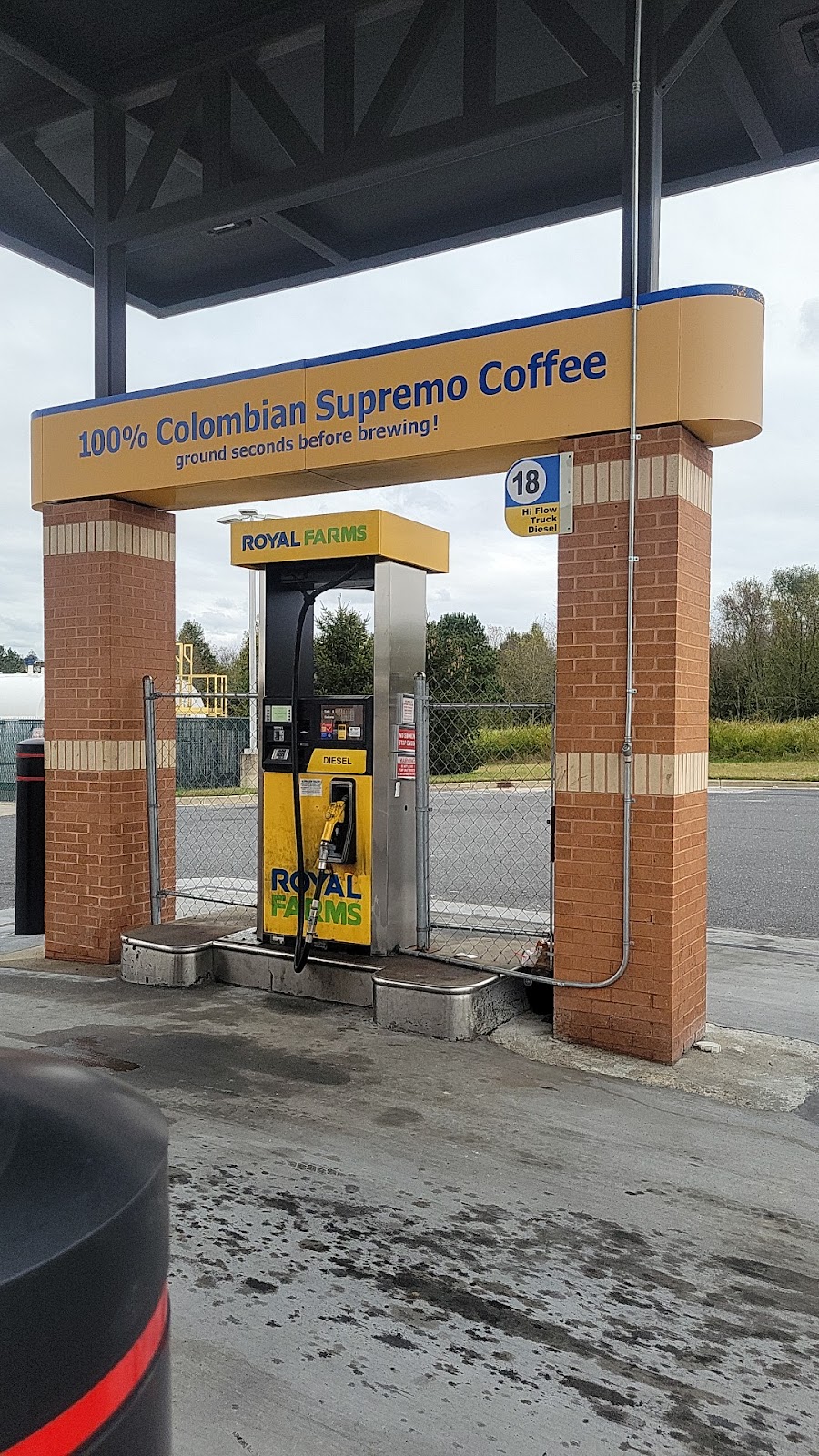 Royal Farms | meal takeaway | 7900 Royalty Wy, Salisbury, MD 21801, USA | 4108758171 OR +1 410-875-8171