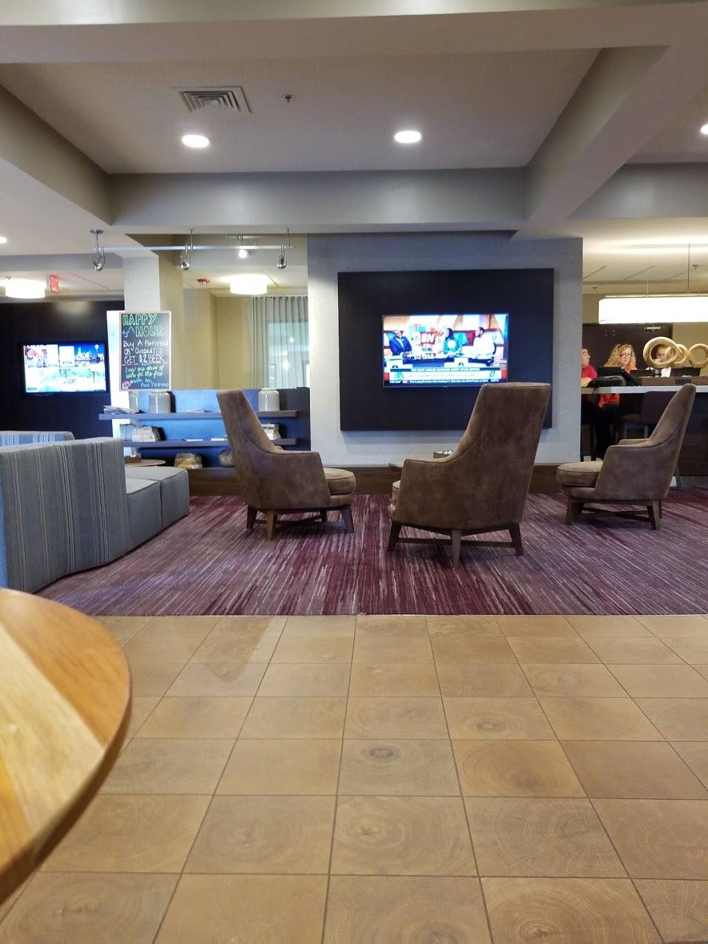 The Bistro - Eat. Drink. Connect. | restaurant | 2300 Interstate Hwy 30, Mesquite, TX 75150, USA | 9726813300 OR +1 972-681-3300