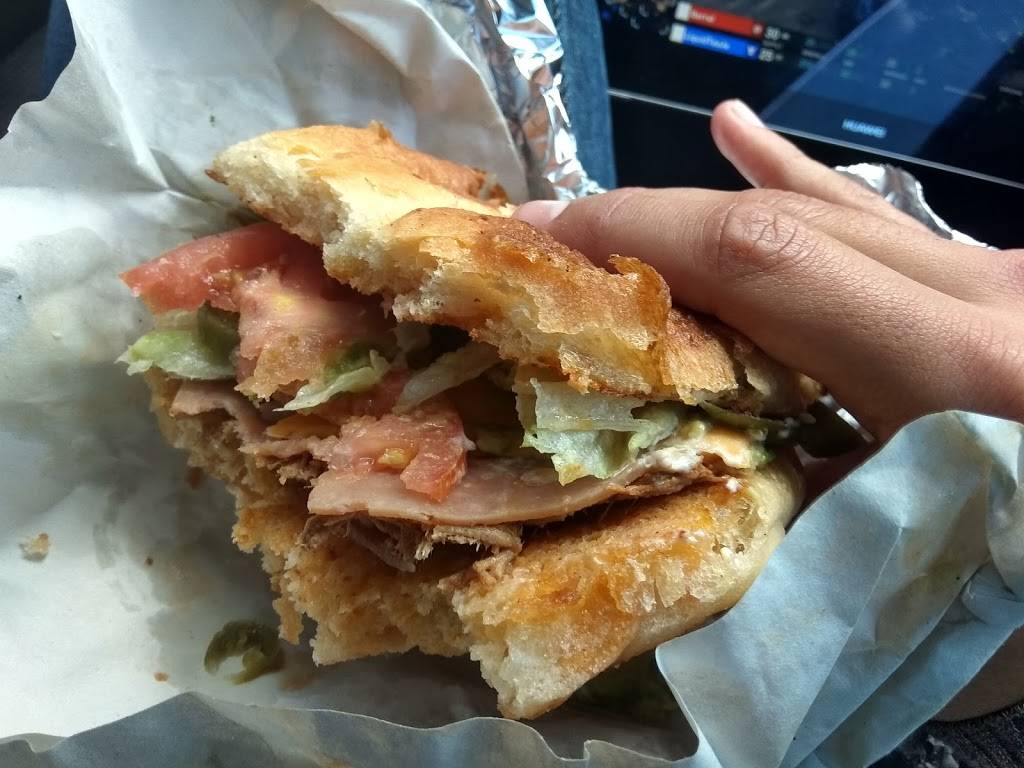 Tortas San Carlos | restaurant | Ensenada, Baja California, Mexico | 016461895527 OR +52 646 189 5527