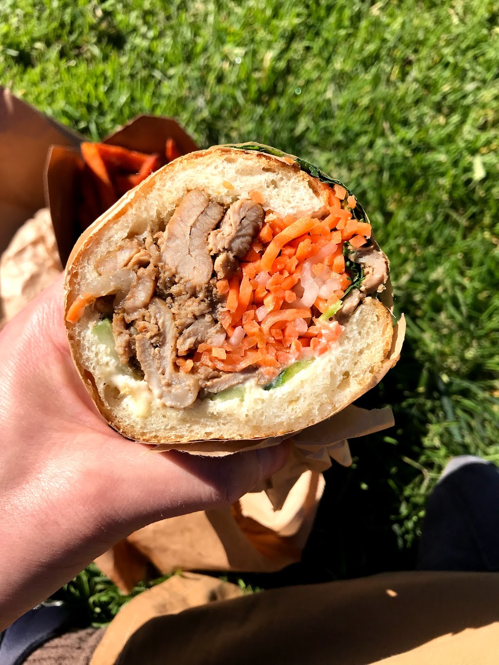 Bun Mee | restaurant | 2015 Fillmore St, San Francisco, CA 94115, USA | 4158007696 OR +1 415-800-7696