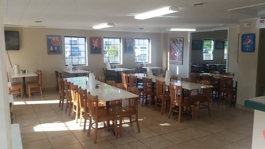 YaYas Pizza Palace | restaurant | 12982 US-431, Sardis City, AL 35956, USA | 2562815078 OR +1 256-281-5078