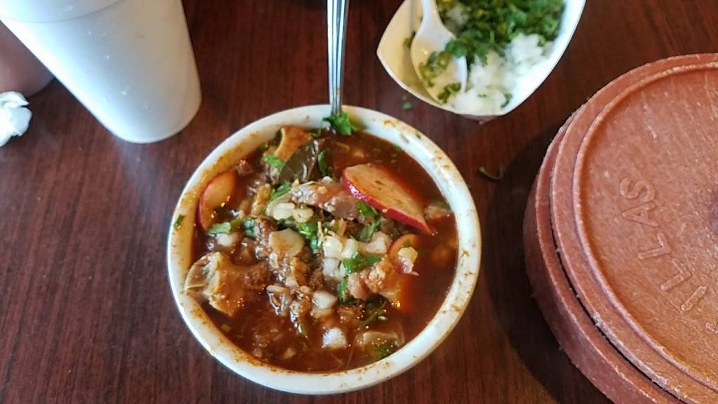 ED Fernandez Restaurant & Catering (Birria de Res) | restaurant | 2265 Flower Ave, San Diego, CA 92154, USA | 6196288235 OR +1 619-628-8235