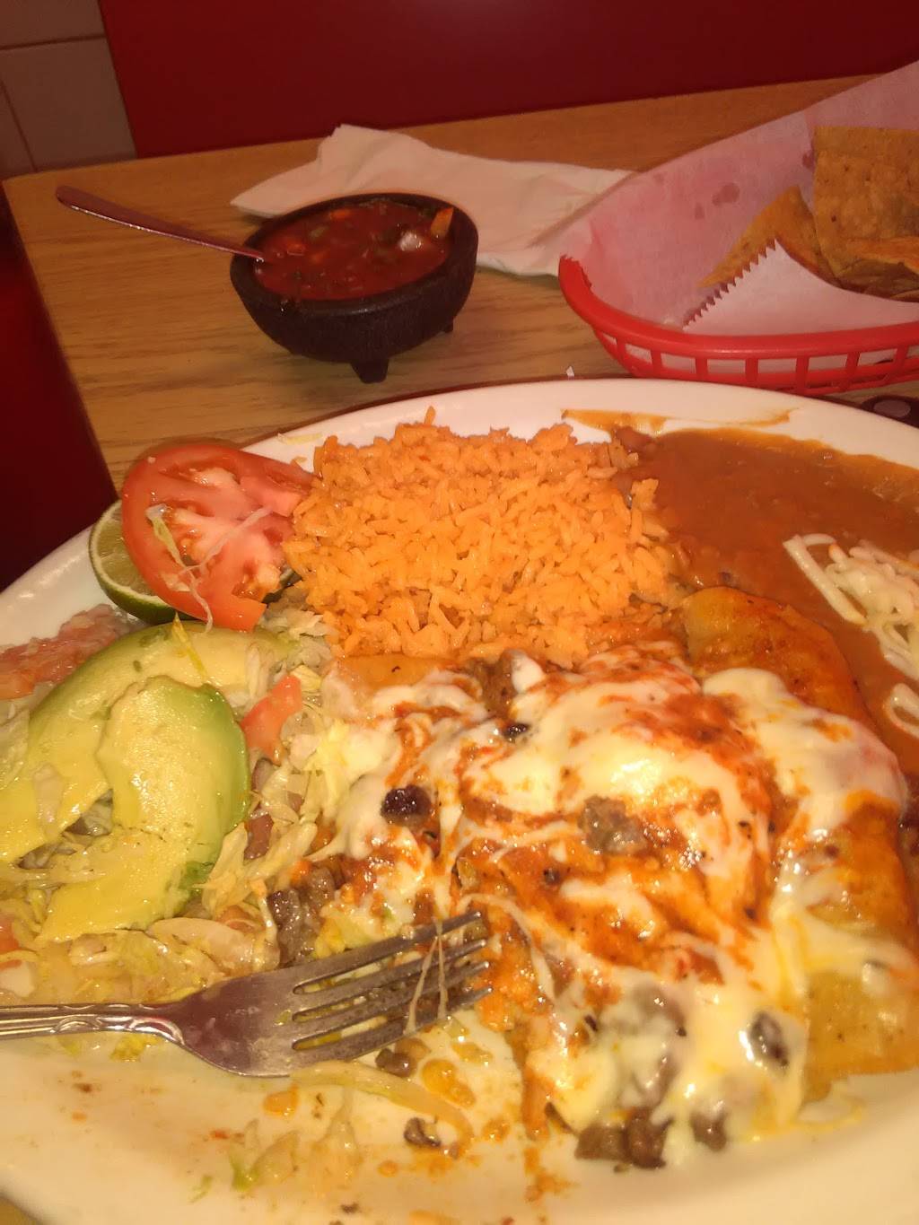 La Perla Tapatia | restaurant | 3251 W North Ave, Chicago, IL 60647, USA | 7734863120 OR +1 773-486-3120