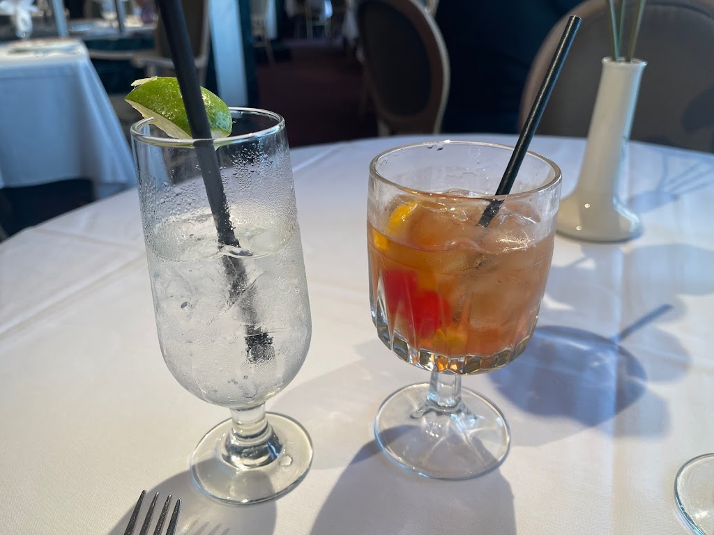 Rainbow Palace | restaurant | 2787 E Oakland Park Blvd, Fort Lauderdale, FL 33306, USA | 9545655652 OR +1 954-565-5652