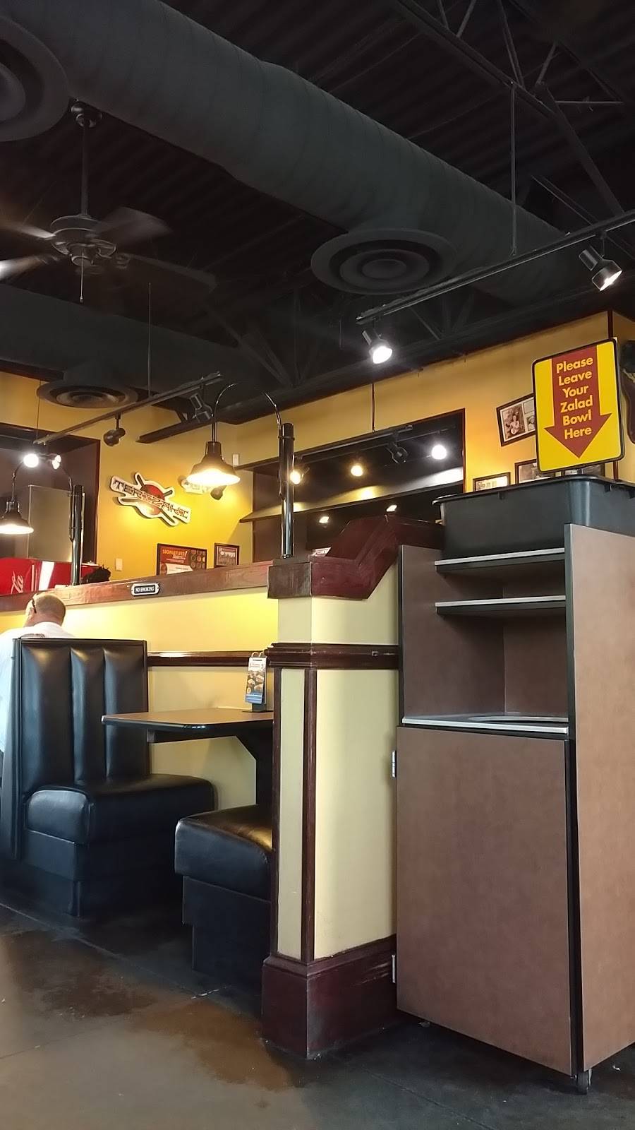 Zaxbys Chicken Fingers & Buffalo Wings | restaurant | 1236 S 4th St, Hartsville, SC 29550, USA | 8433392600 OR +1 843-339-2600