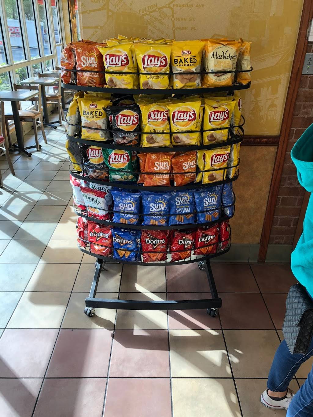 Subway | restaurant | 3930 Pembroke Rd, Pembroke Park, FL 33023, USA | 9549854253 OR +1 954-985-4253