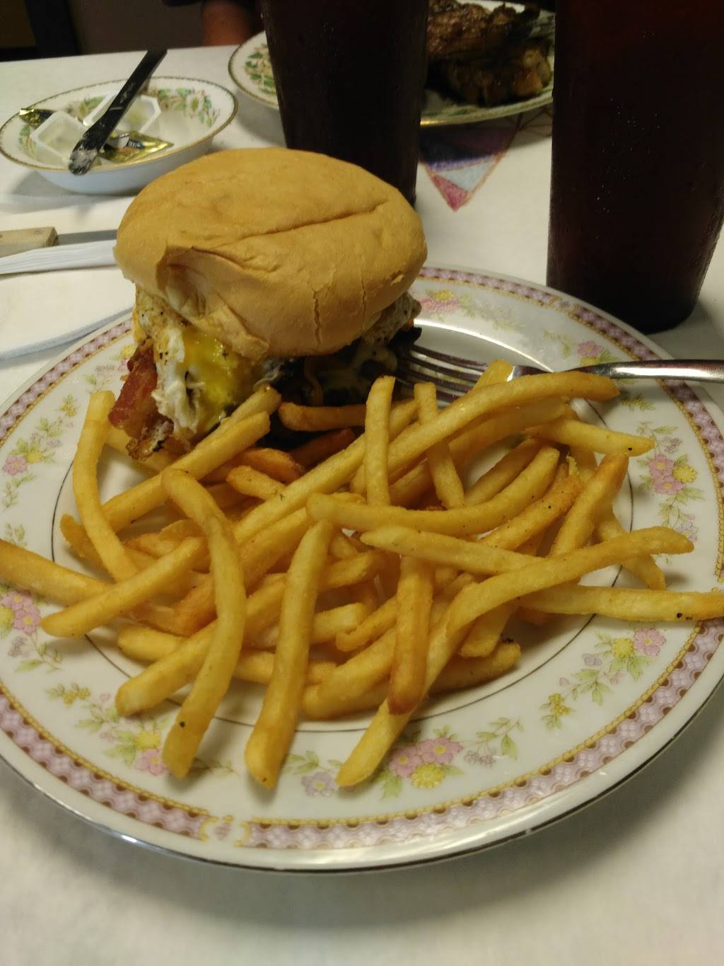 Slo Odies | restaurant | 28 Gravois Station Rd, House Springs, MO 63051, USA | 6366717048 OR +1 636-671-7048