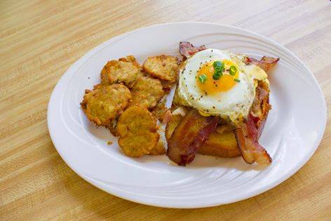 The Swamp Restaurant | restaurant | 1642 W University Ave, Gainesville, FL 32603, USA | 3523779267 OR +1 352-377-9267