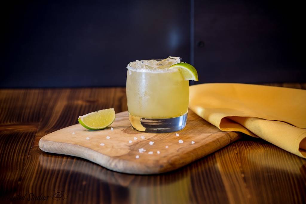 The Pub at Donner Lake | restaurant | 15963 S Shore Dr, Truckee, CA 96161, USA | 5304488550 OR +1 530-448-8550