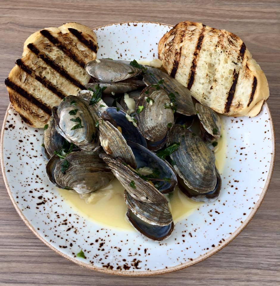 These Guys Brewing Company | restaurant | 78 Franklin St, Norwich, CT 06360, USA | 8609498550 OR +1 860-949-8550