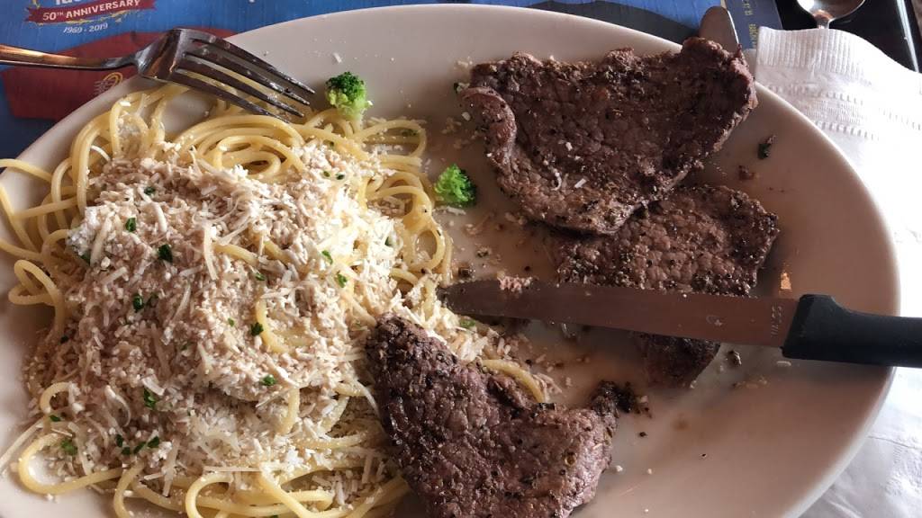 The Old Spaghetti Factory | meal takeaway | 730 SE 160th Ave, Vancouver, WA 98684, USA | 3602539030 OR +1 360-253-9030