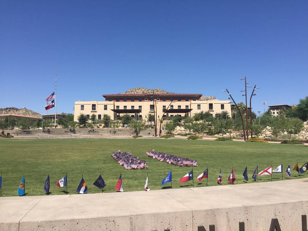 Singapore Cafe | restaurant | 3233 N Mesa St, El Paso, TX 79902, USA | 9155332889 OR +1 915-533-2889