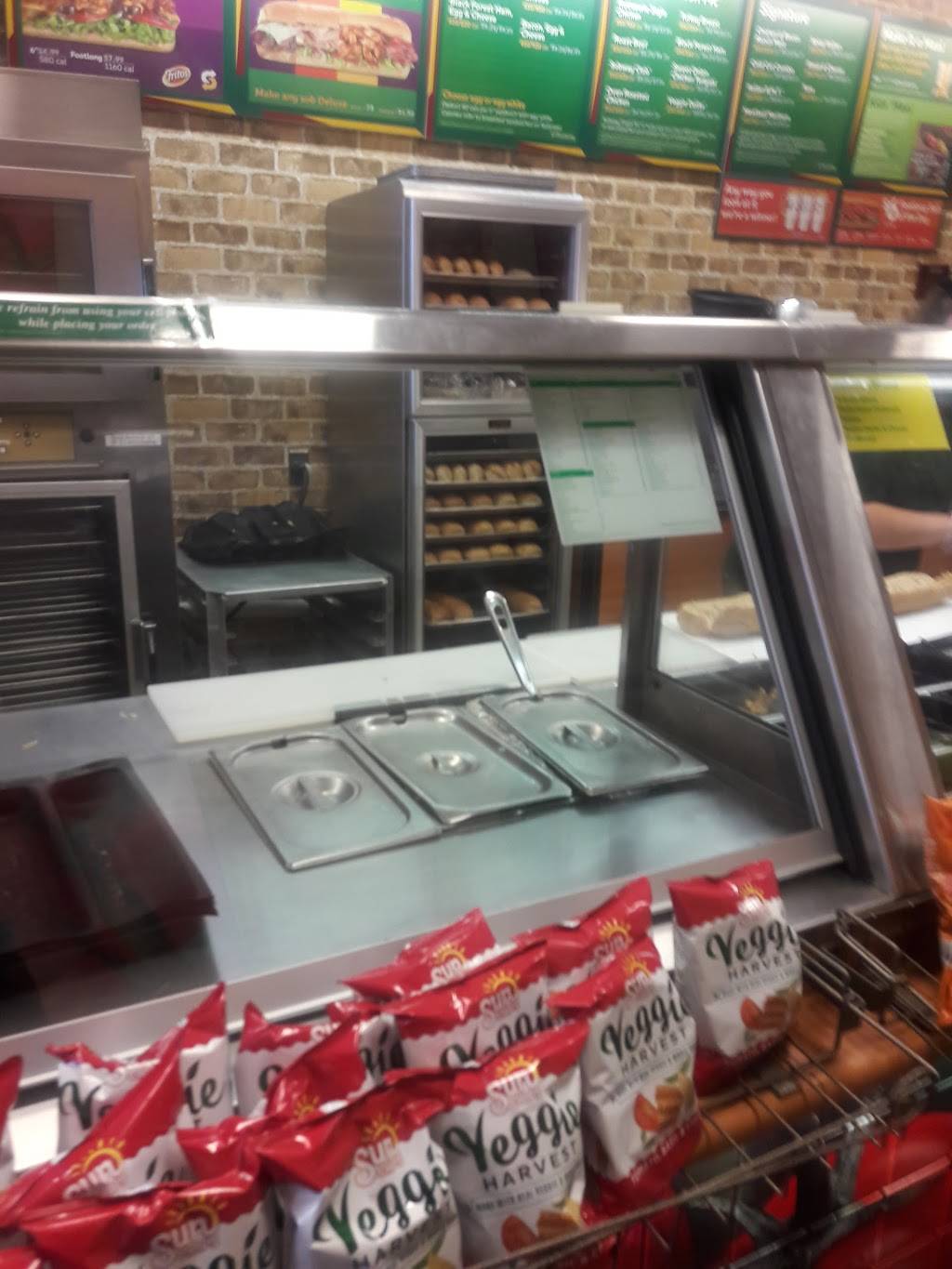 Subway | restaurant | 22029 Lorain Rd, Fairview Park, OH 44126, USA | 4407770782 OR +1 440-777-0782