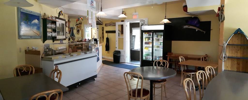 360 Castaways | meal takeaway | 360 Main Street Bath Box 257, Bath, ON K0H 1G0, Canada | 6133525653 OR +1 613-352-5653